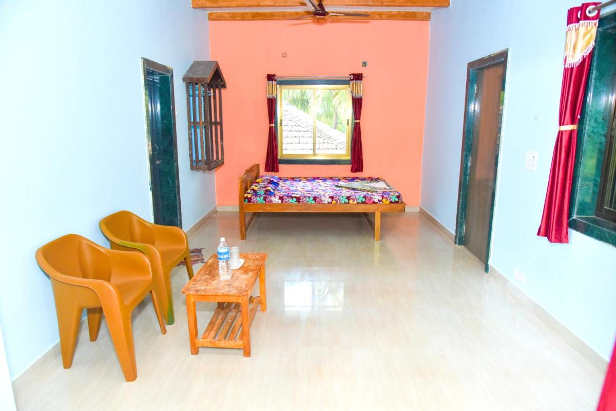 Khavanekar Resort - Housity