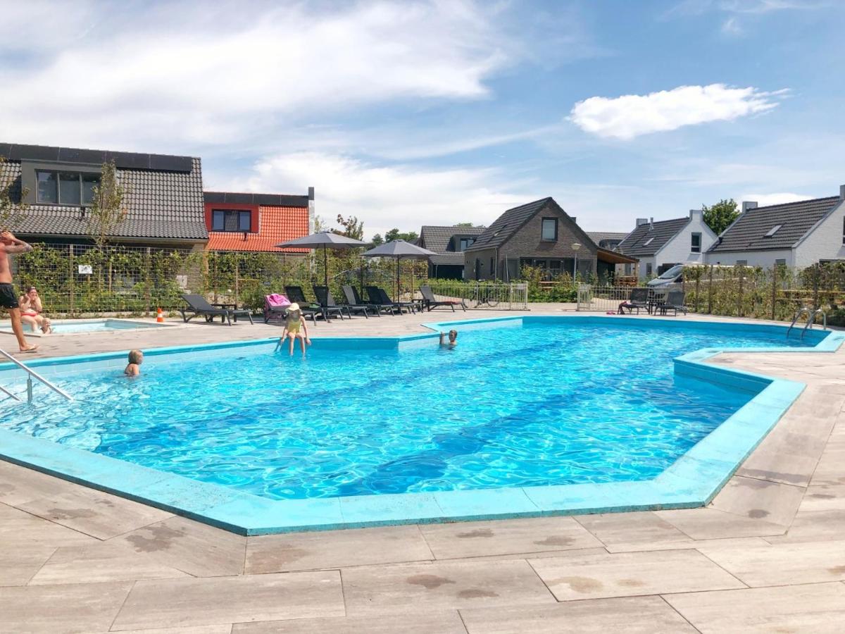 Chalet 511 op Recreatiepark De Wielen - Housity