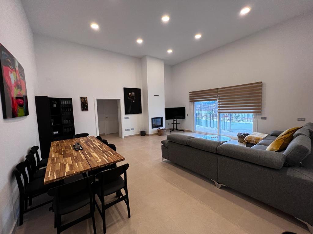 Finca La Mirage Coin - Housity