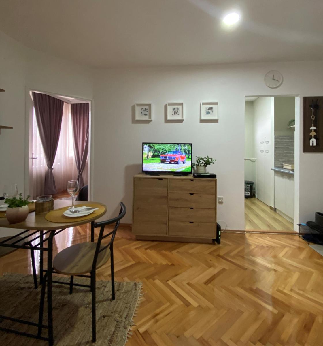 Suitetrails - Apartman Kosta