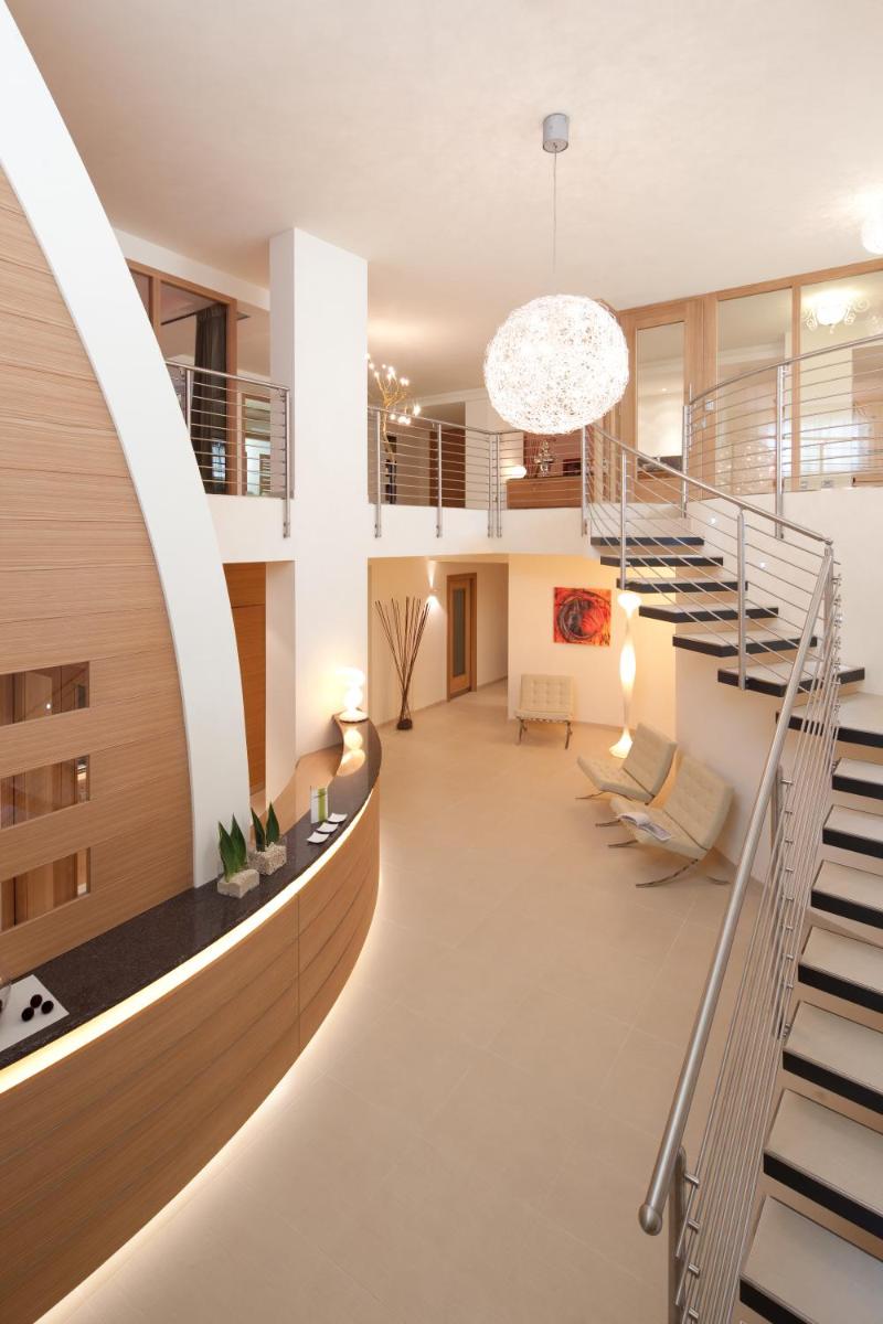 Sayonara Nature & Wellness Hotel - Housity