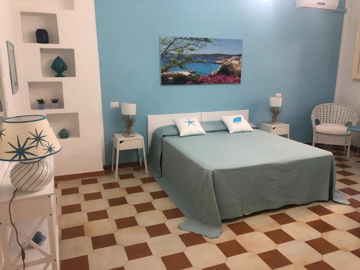 Suitetrails - Veranda con vista mare