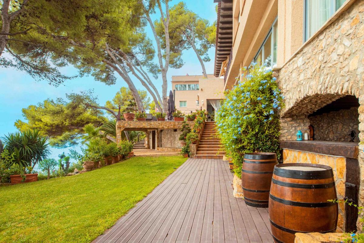 HOTEL La Estrella del Mediterráneo - Housity