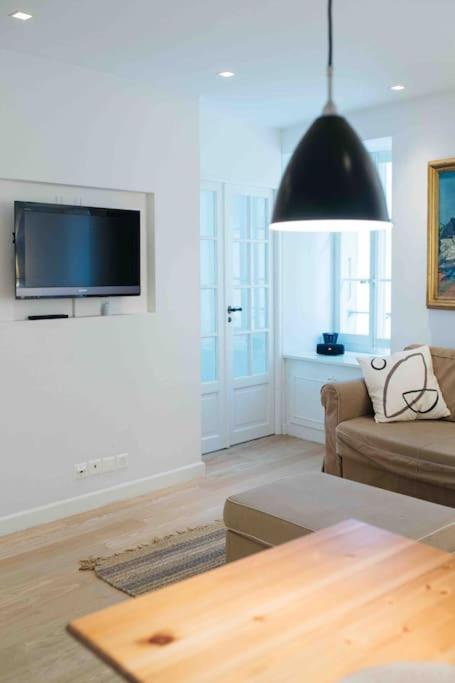 Cozy apartment close to Lausanne and Montreux - Housity