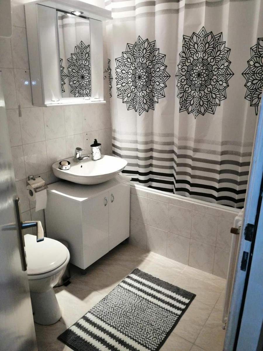 Star Apartment Belgrade - Housity