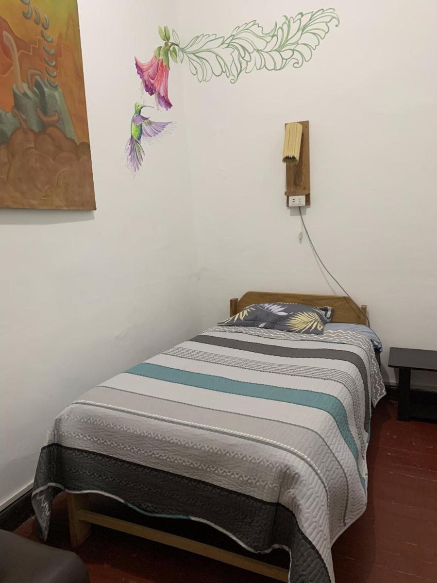 Tiyana House - Housity
