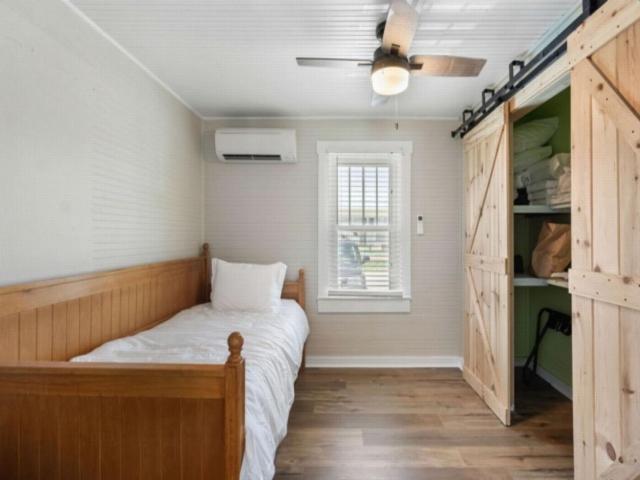 Coastal Classic cottage - Housity