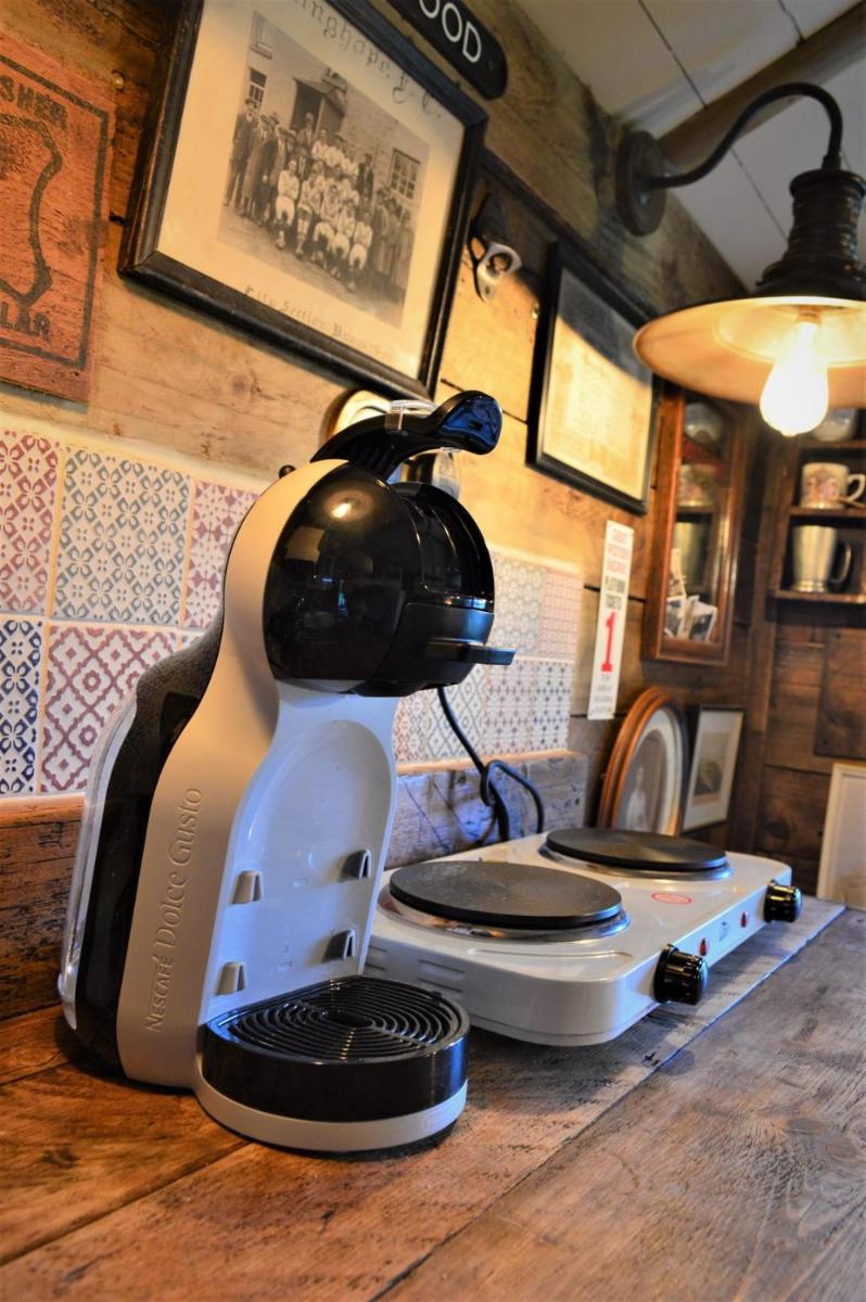 Warm & Cosy Railway Wagon in a beautiful area - Housity