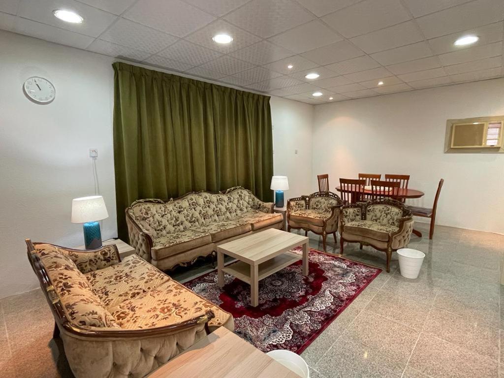 Fyl lndls - Housity
