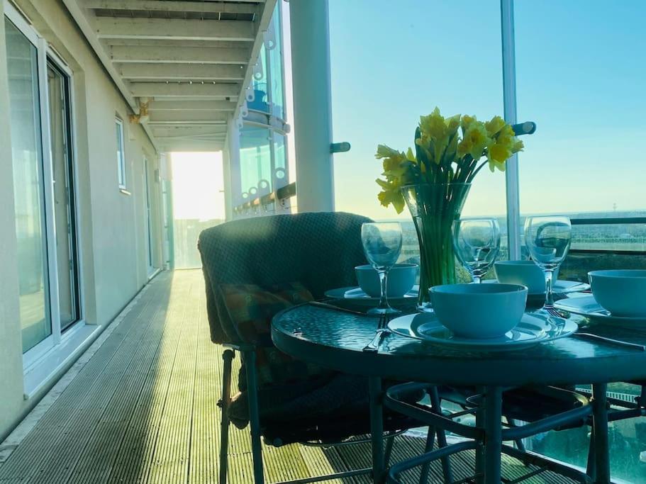 Seascape Apartment - Housity