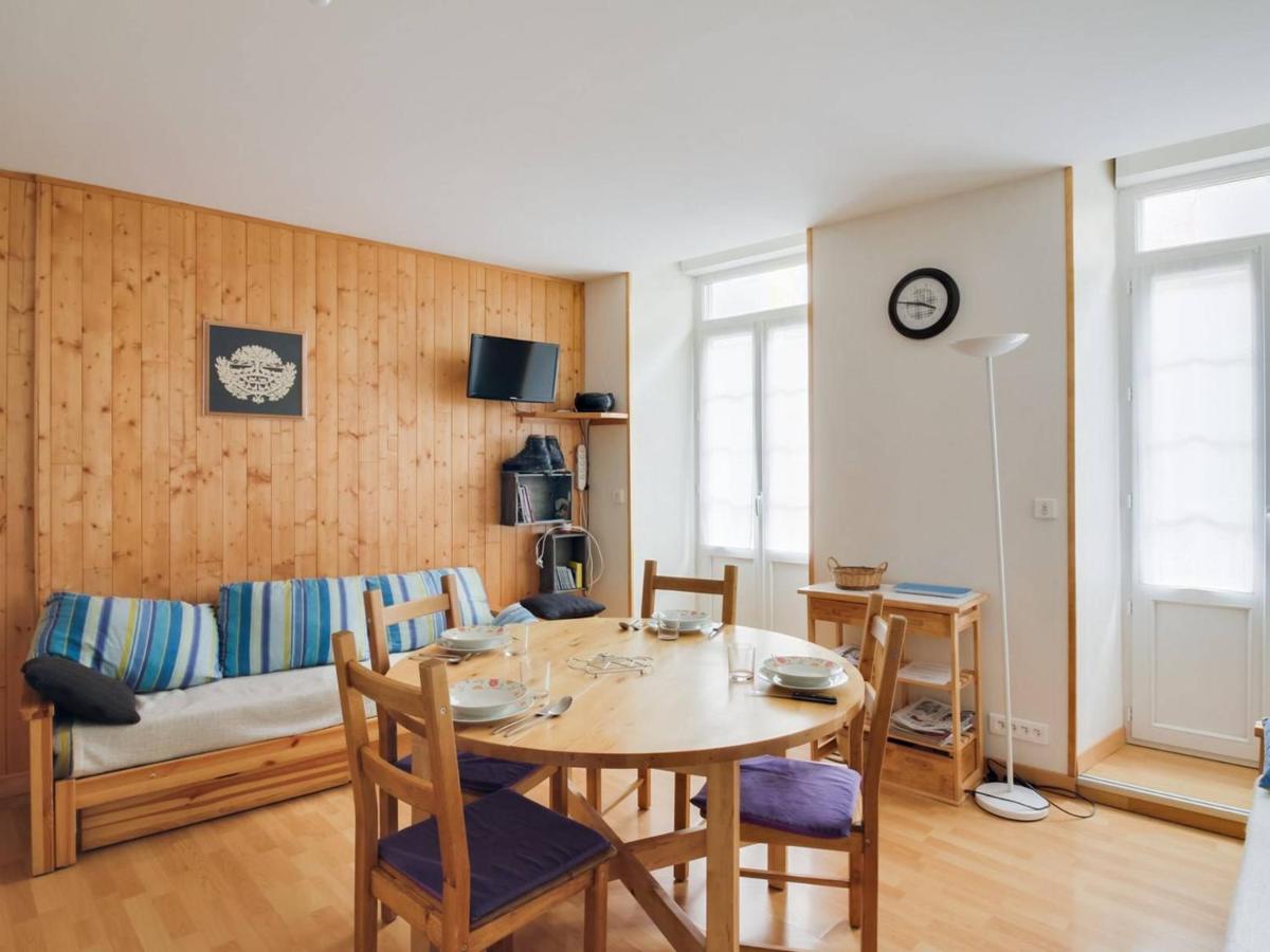 Appartement 2 pièces, centre de Cauterets, proche télécabine, local ski, bien équipé - FR-1-401-110 - Housity