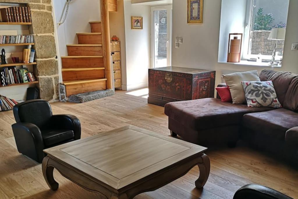 Longère 4 chambres à proximité de la Rance - Housity
