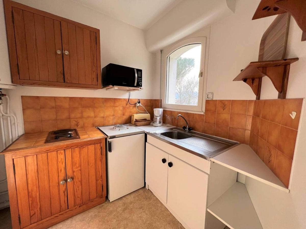 Cambo-les-Bains : T1 Bis lumineux avec balcon, parking, animaux admis - FR-1-495-31 - Housity