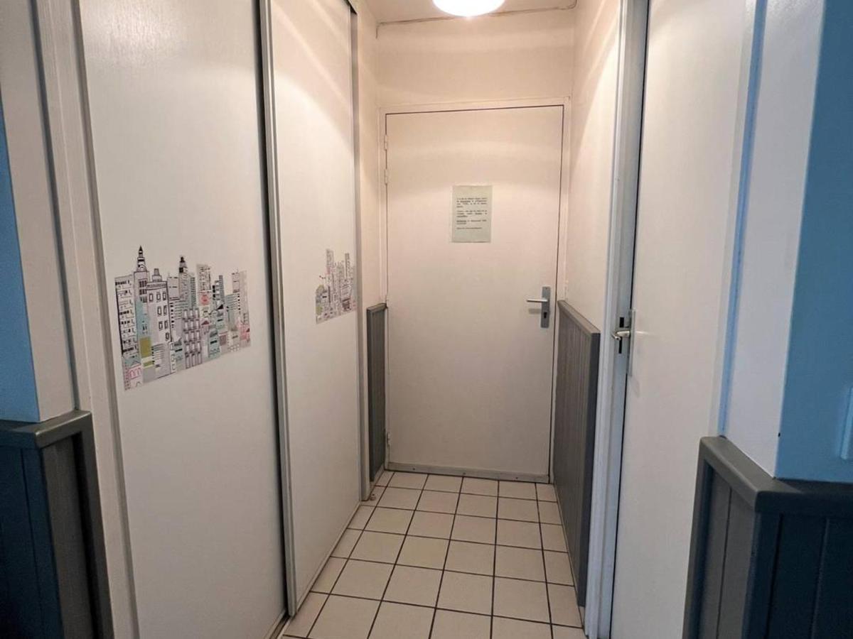 Studio 2 personnes, terrasse fermée, animaux tolérés, proche parking – Cambo-les-Bains - FR-1-495-63 - Housity