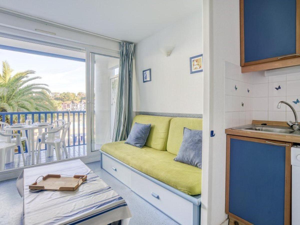 Appartement avec Terrasse et Piscine à 2 pas de la Plage - FR-1-4-567 - Housity