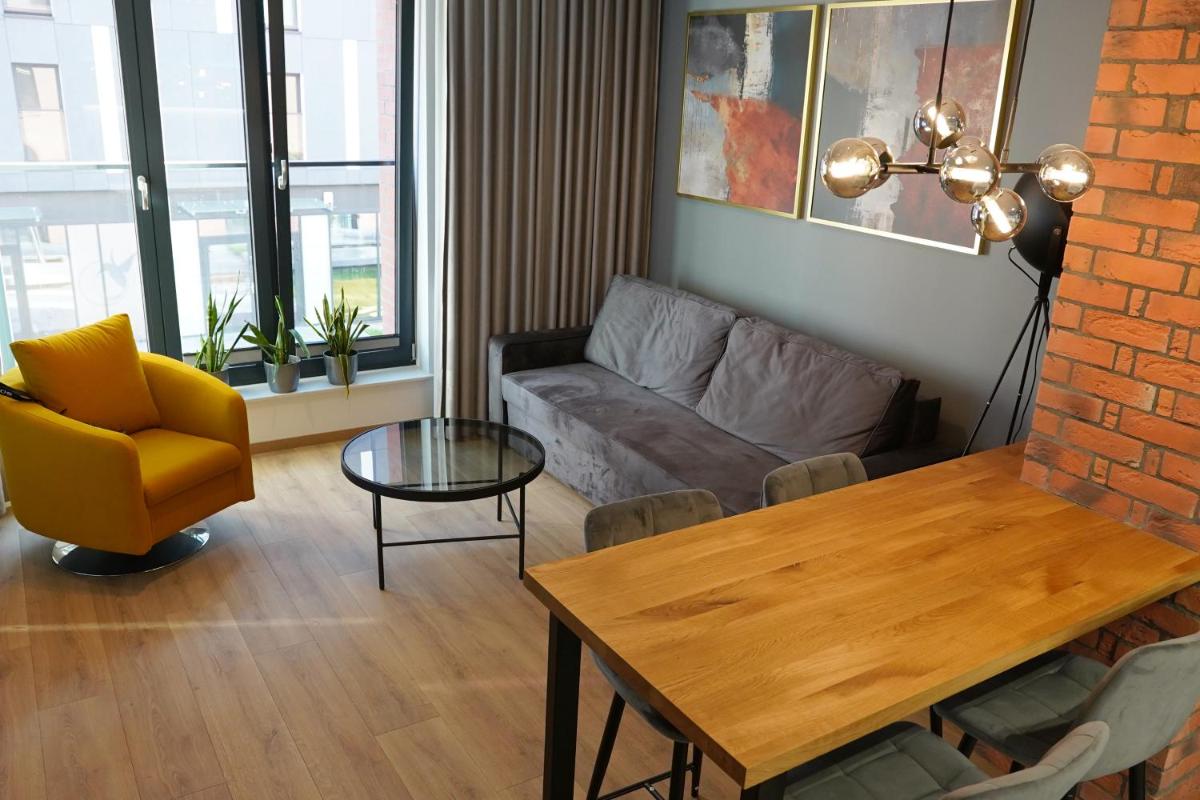 HALO Apartament 07 - Housity
