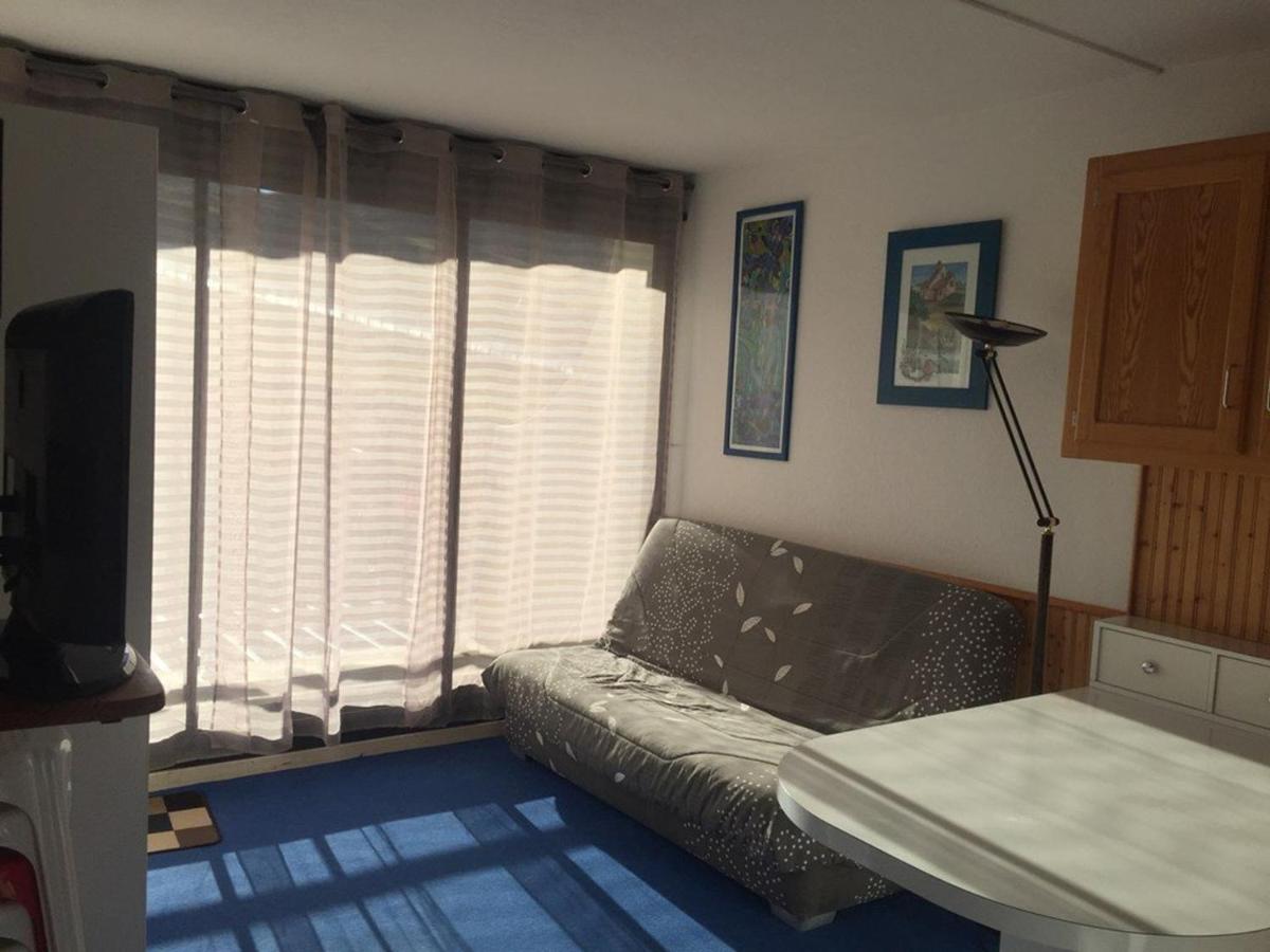 Studio pour 4/5 pers. avec balcon, accès pistes, casier à skis, parking, résidence avec ascenseur - FR-1-602-43 - Housity