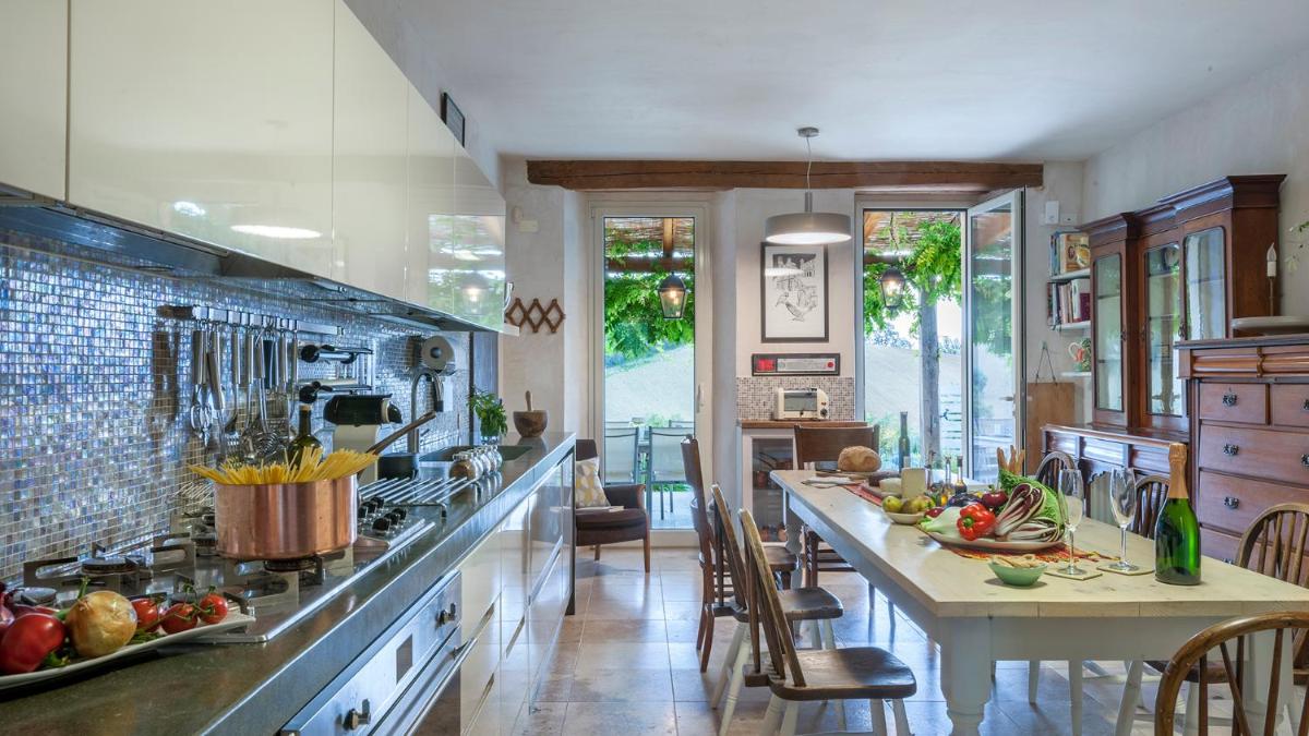 CASA SANT'ELIA 10, Emma Villas - Housity