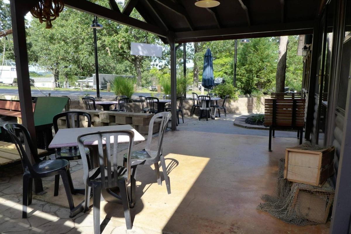 The Panacea Boathaus - Housity