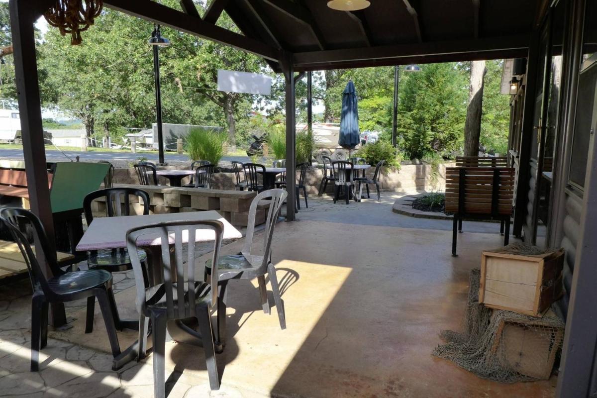 The Panacea Boathaus - Housity