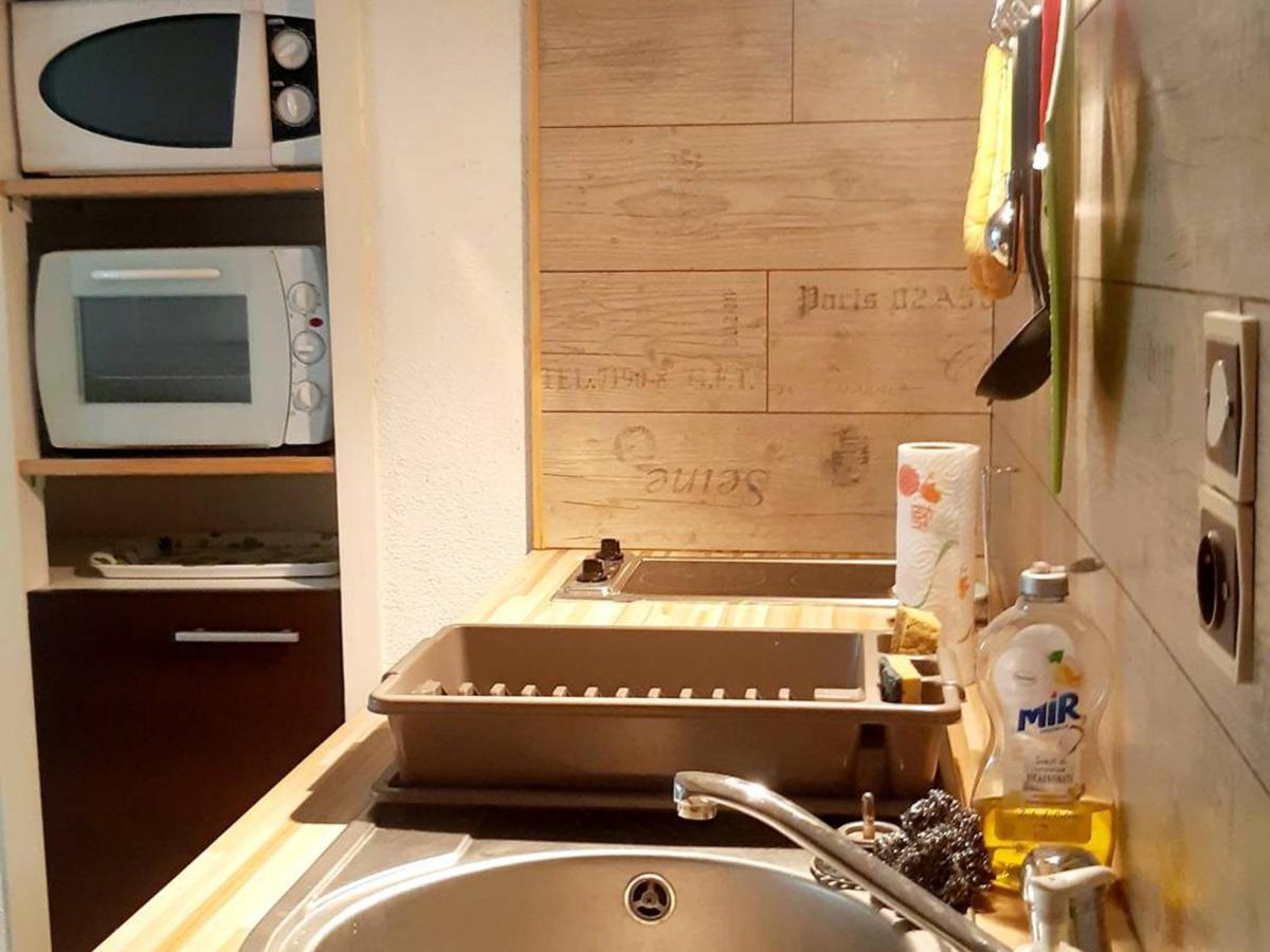 Studio Calme en Hypercentre avec Cuisine Équipée et Parking Proche - FR-1-234-260 - Housity