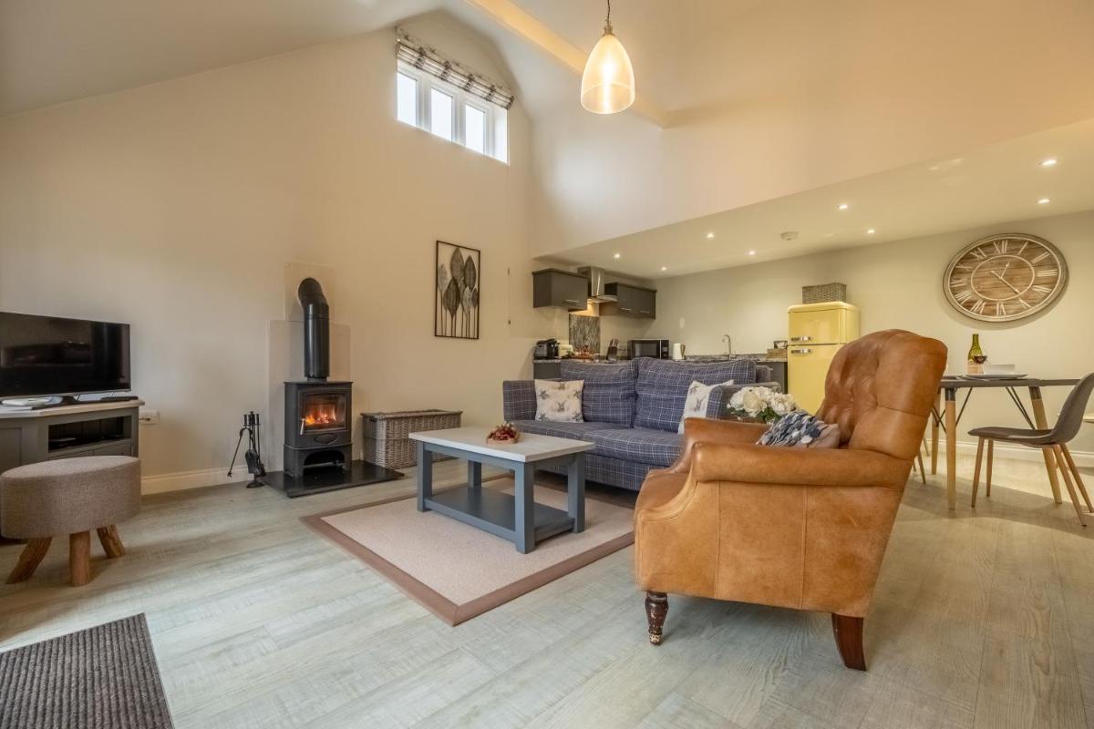 The Cowshed at Green Valley Farm - Housity
