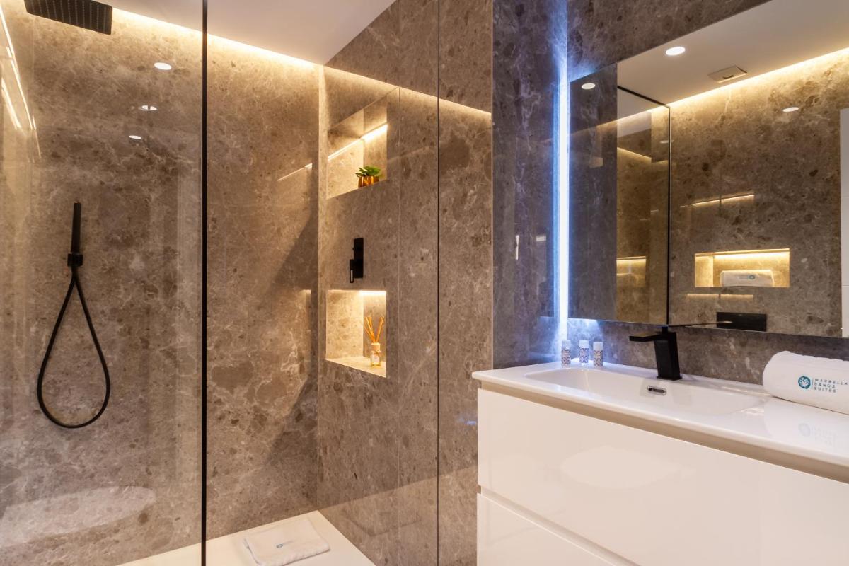 Suitetrails - MARBELLA BANUS SUITES - Golden Mile Carolina Park Suite Apartment
