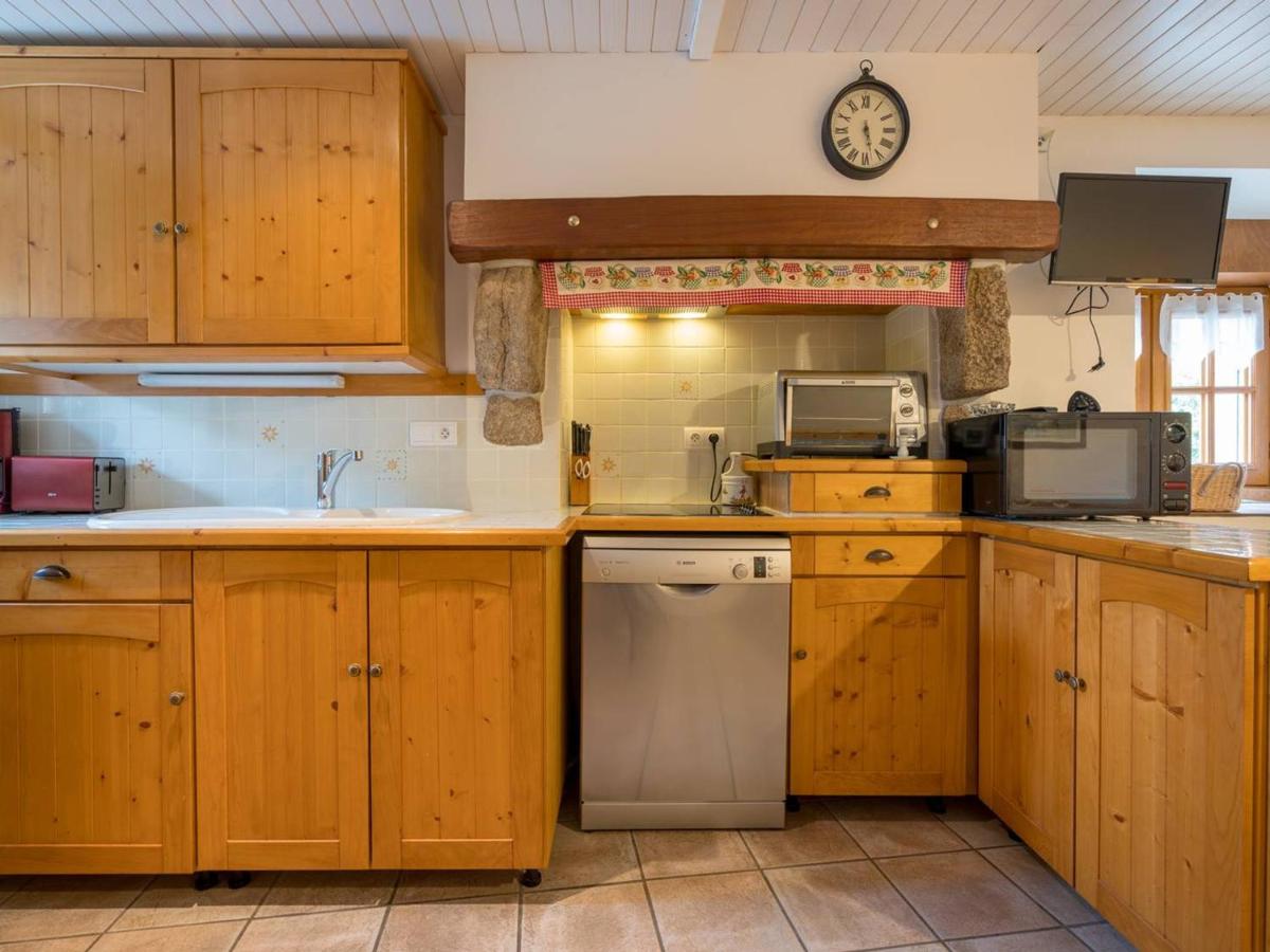 Maison Charmante à Crac'h - 3 Pièces - 4 Pers - Wifi - Proche Plages - FR-1-477-42 - Housity