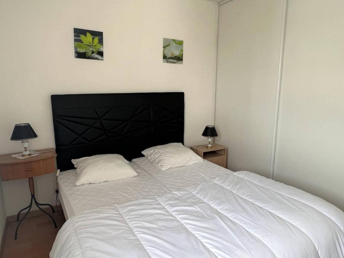 Cambo-les-Bains : T2 calme avec parking, Internet - FR-1-495-95 - Housity