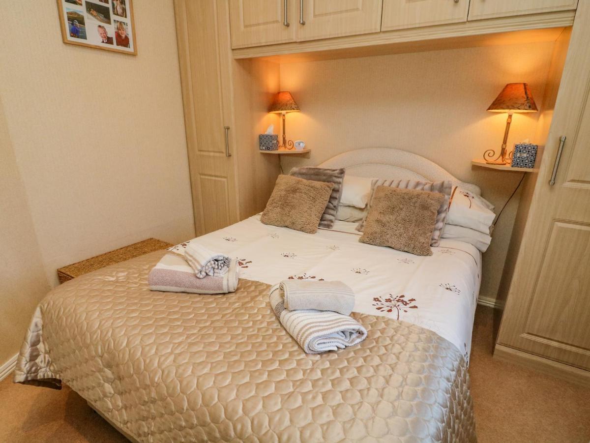 Mallard Lodge - Housity