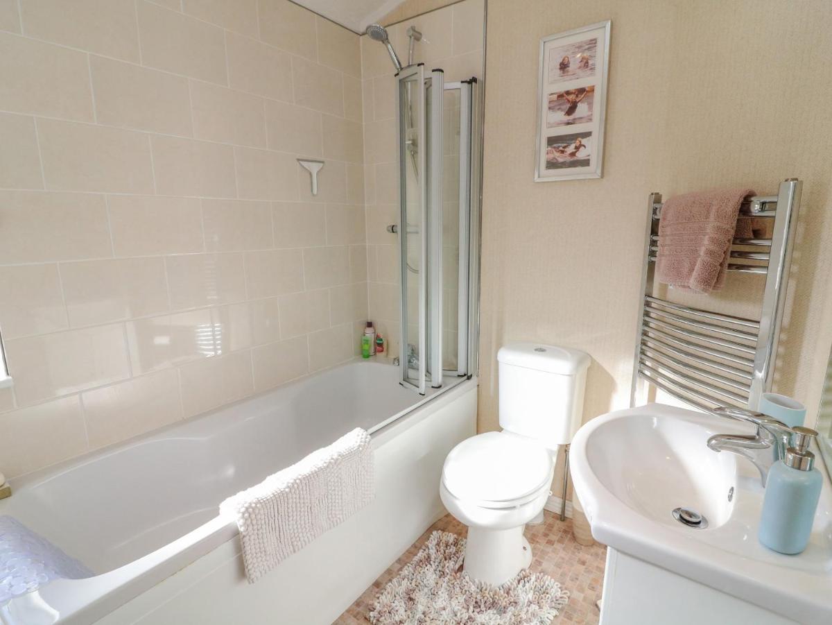 Mallard Lodge - Housity