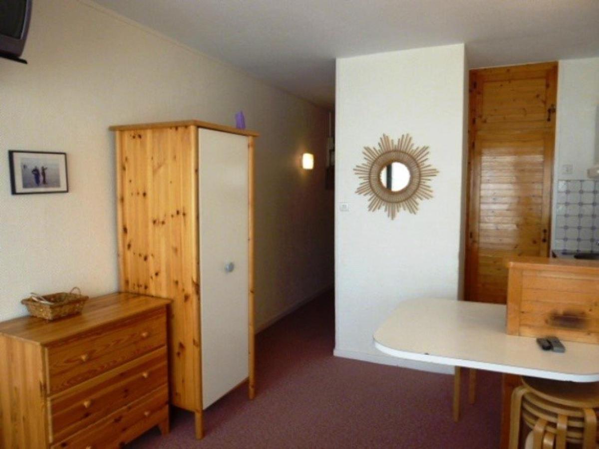Studio 4 pers avec balcon sur les pistes, parking gratuit, casier à skis et kitchenette aménagée - FR-1-602-32 - Housity