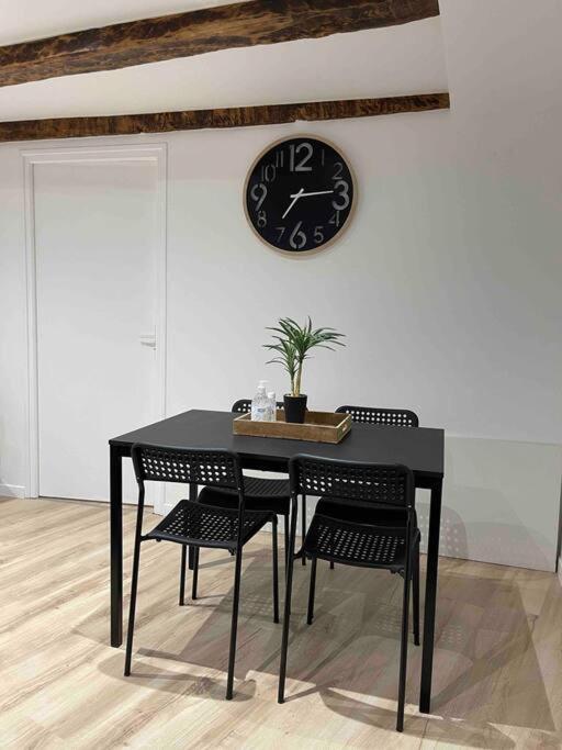 Le Puy en Velay: Charme et confort centre ville - Housity