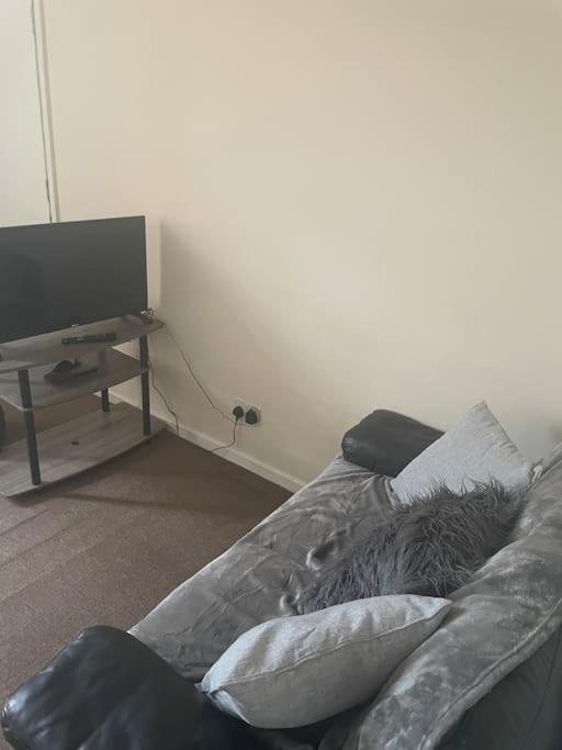 2, 38 Sneinton Hermitage NG2 4BS - Housity