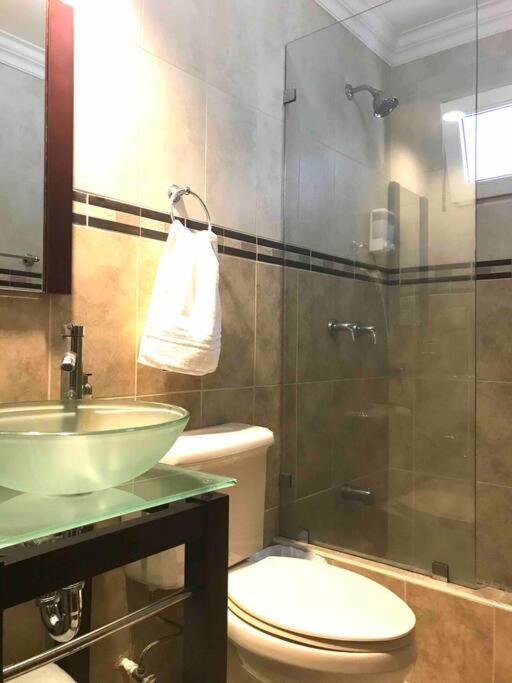 Cozy 2BR Apartment in Tegucigalpa (1) - Housity