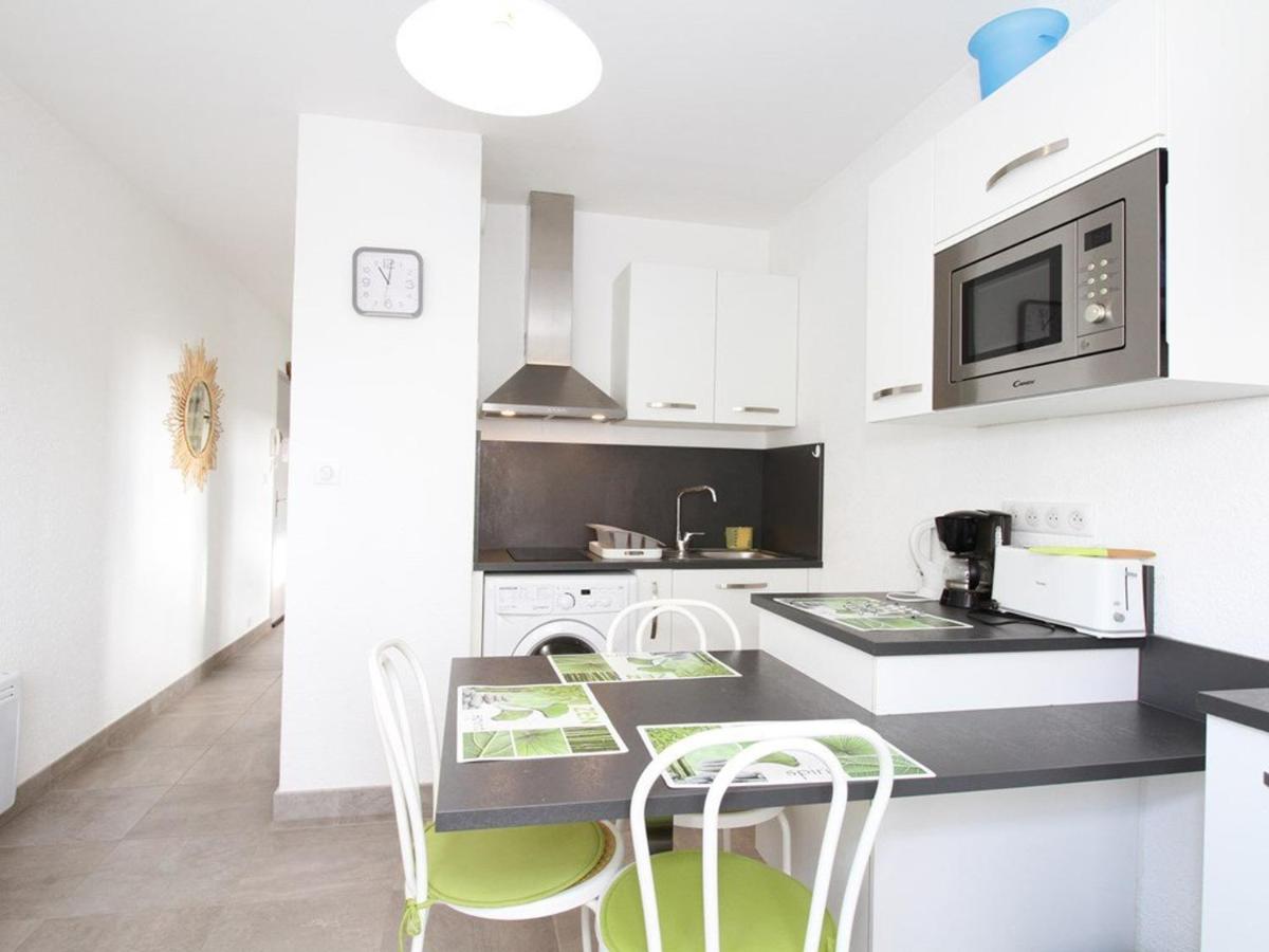 Suitetrails - Appartement Balaruc-les-Bains, 1 pièce, 4 personnes - FR-1-553-125