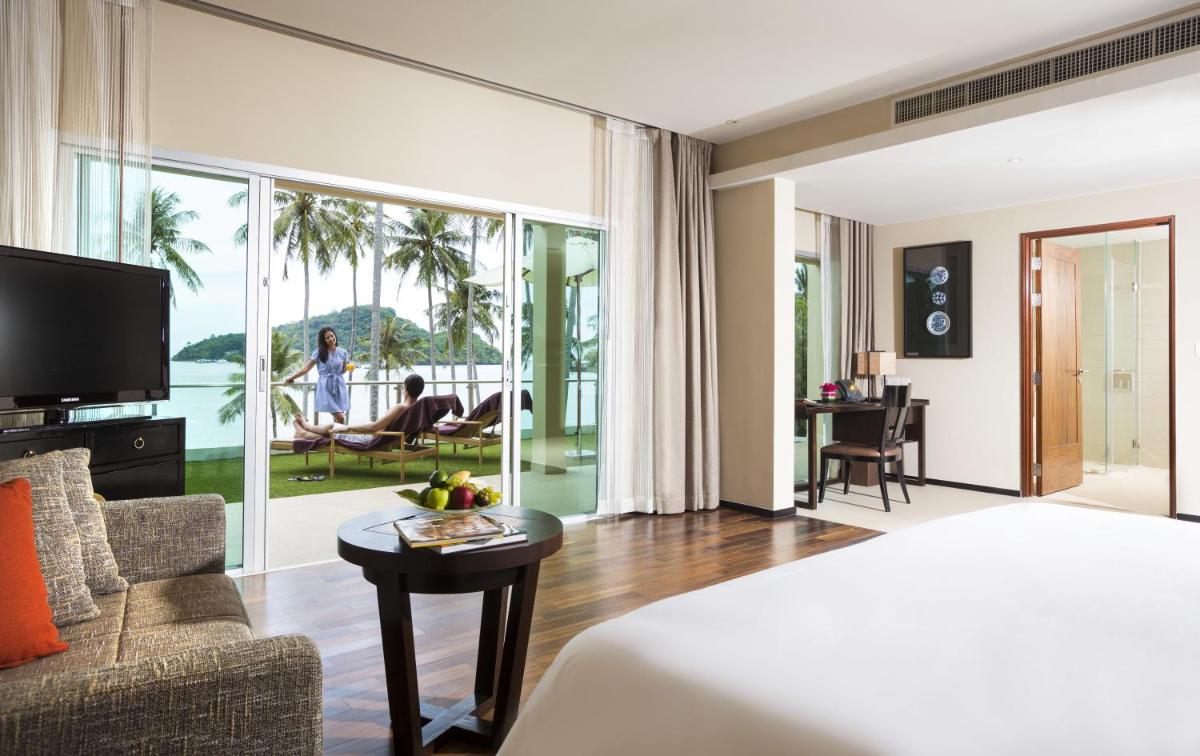 Crowne Plaza Phuket Panwa Beach, an IHG Hotel - Housity