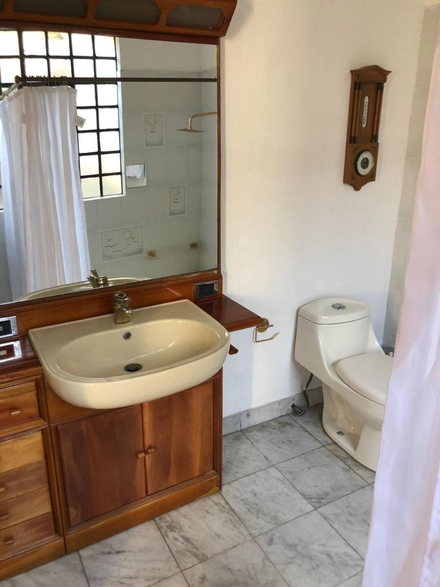 Suitetrails - Suite con decoración antigua en el centro