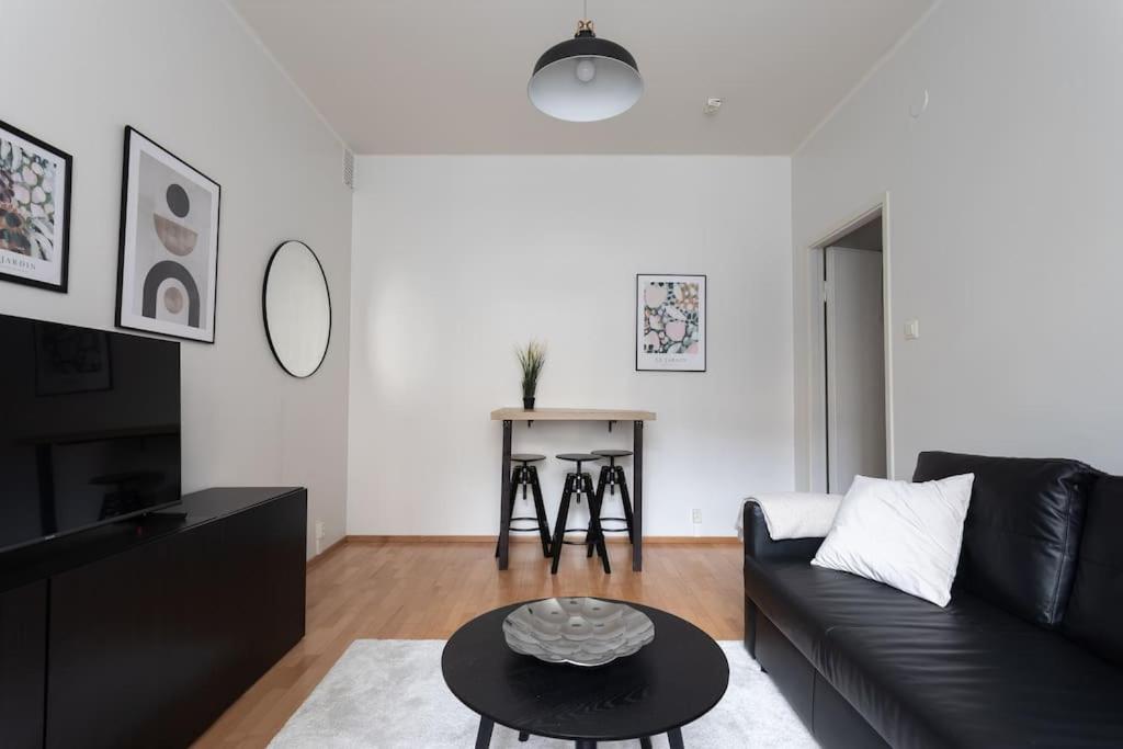 Kodikas huoneisto Helsingin keskustassa - Housity