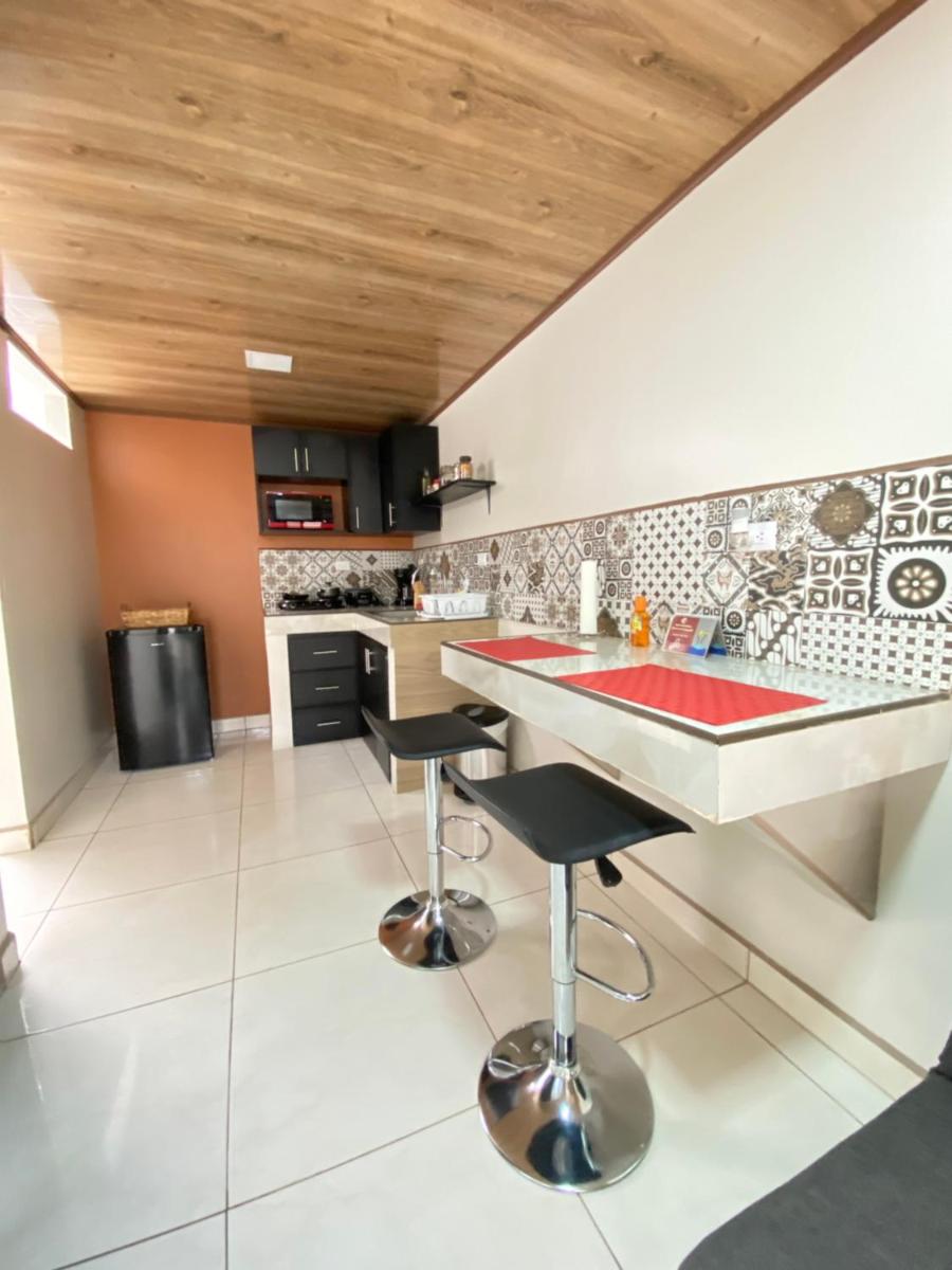 Paradise Apartment - Housity