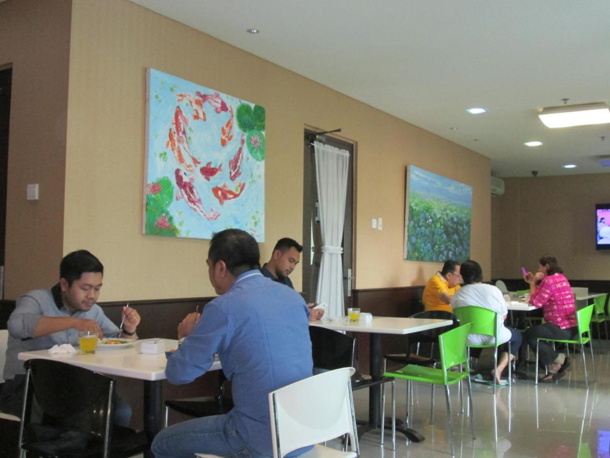 BAMBOO INN HOTEL & CAFE - Housity