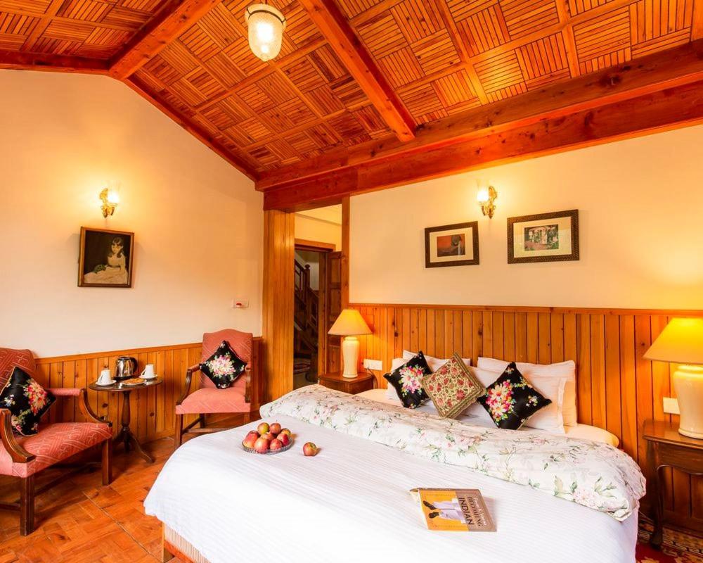 Suitetrails - Gurung's Cottage by Earthaa Escapes, Manali
