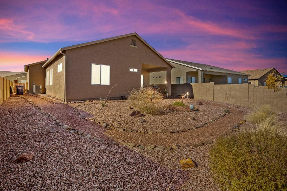 Northern star mountain view home - Housity
