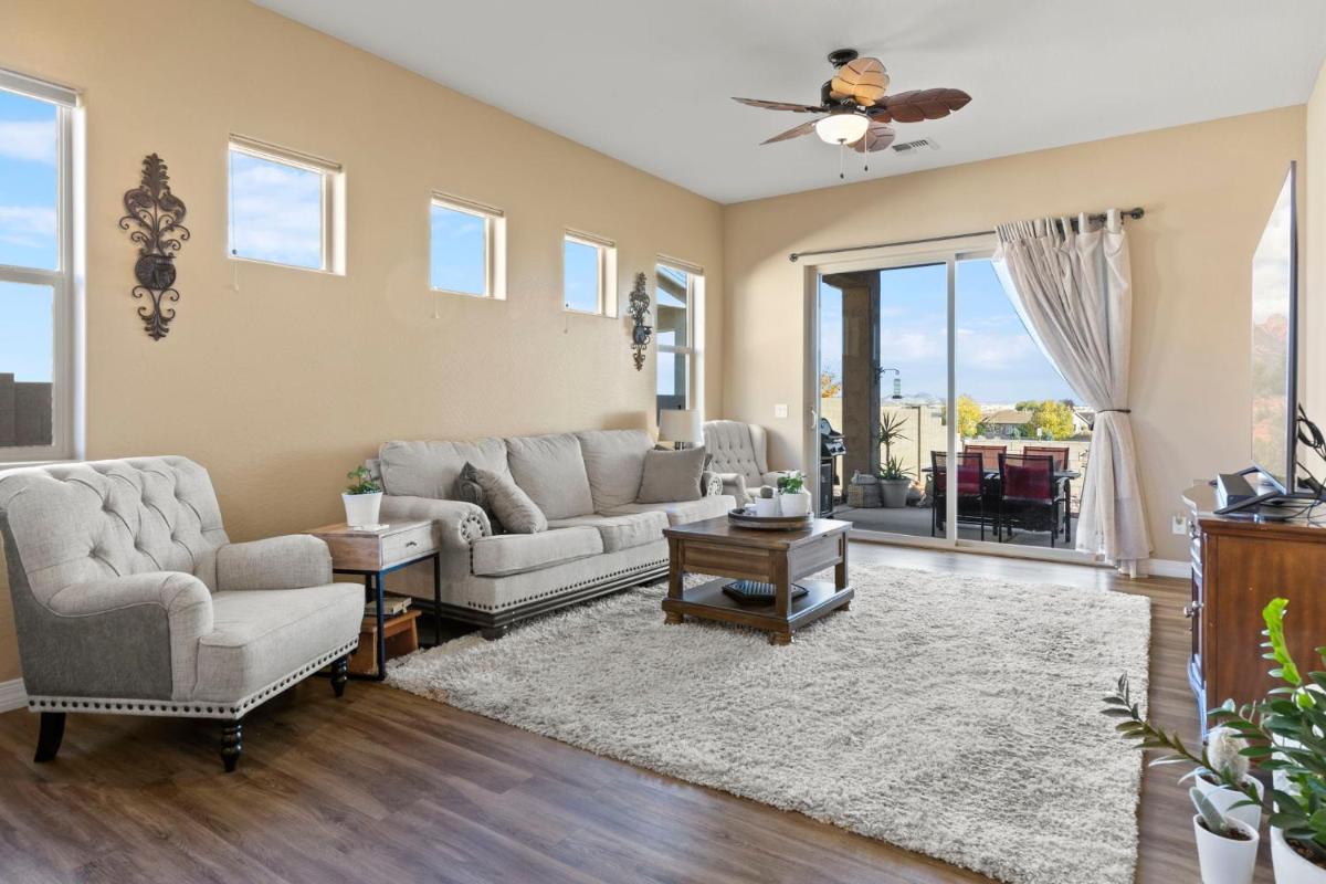 Northern star mountain view home - Housity