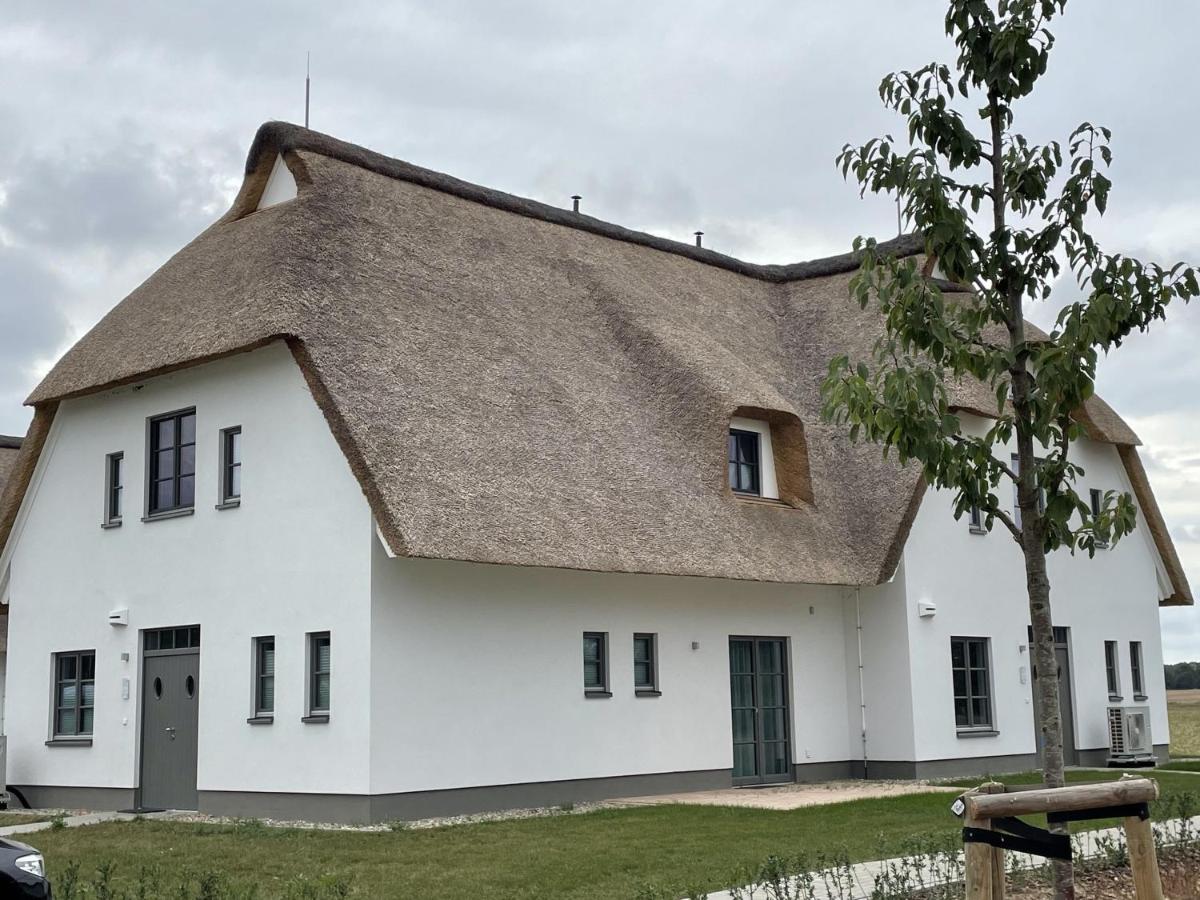 Urlaub de luxe unter Reet- Inseldomizil Stolpe-R Schumann - Housity