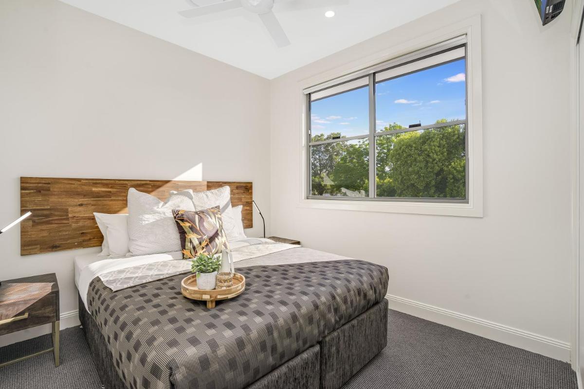Accommodation Hunter - East Maitland Townhouses - Housity