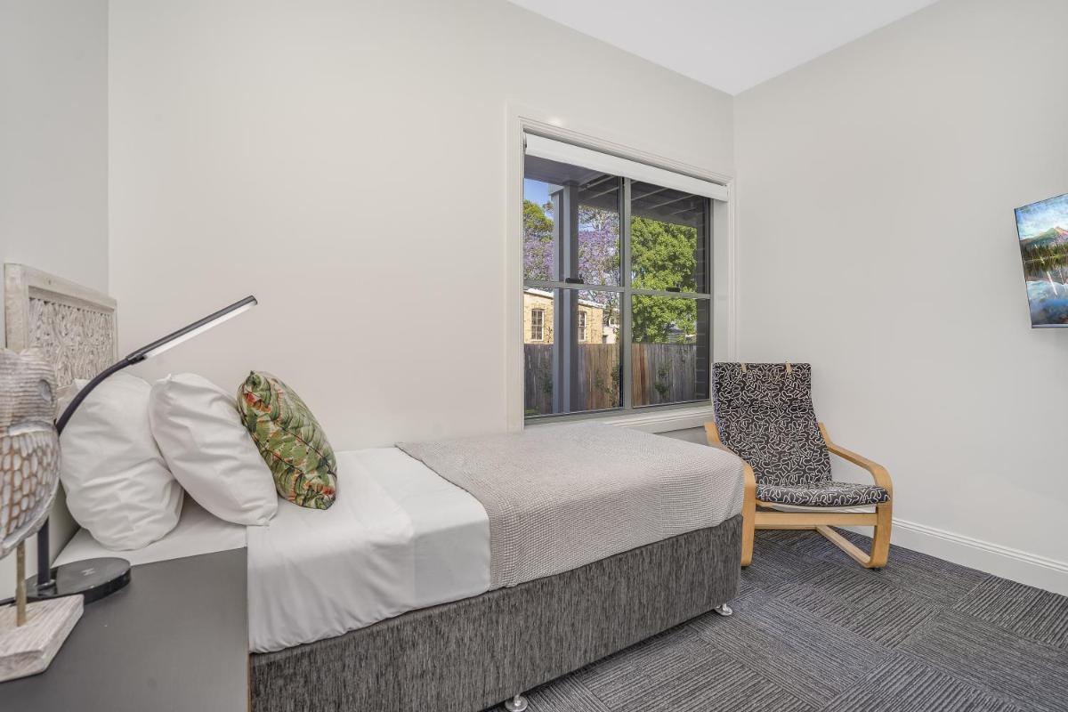 Accommodation Hunter - East Maitland Townhouses - Housity