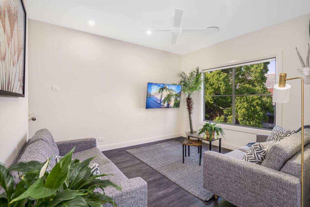 Accommodation Hunter - East Maitland Townhouses - Housity