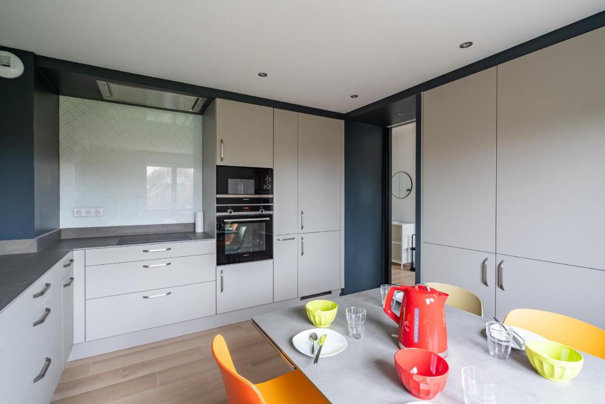 Calme, jardin dans une jolie maison pour 6 - Housity
