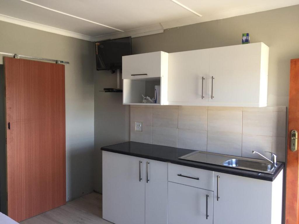 Radies Bed and Breakfast - Housity